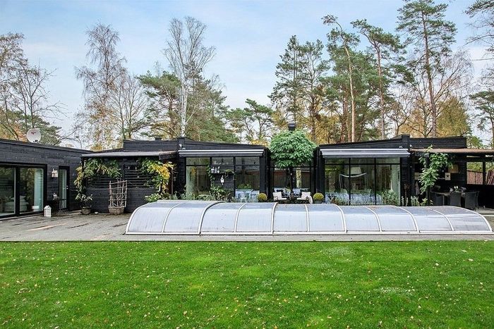 Дом с террасой в Швеции. Экодизайн по-скандинавски