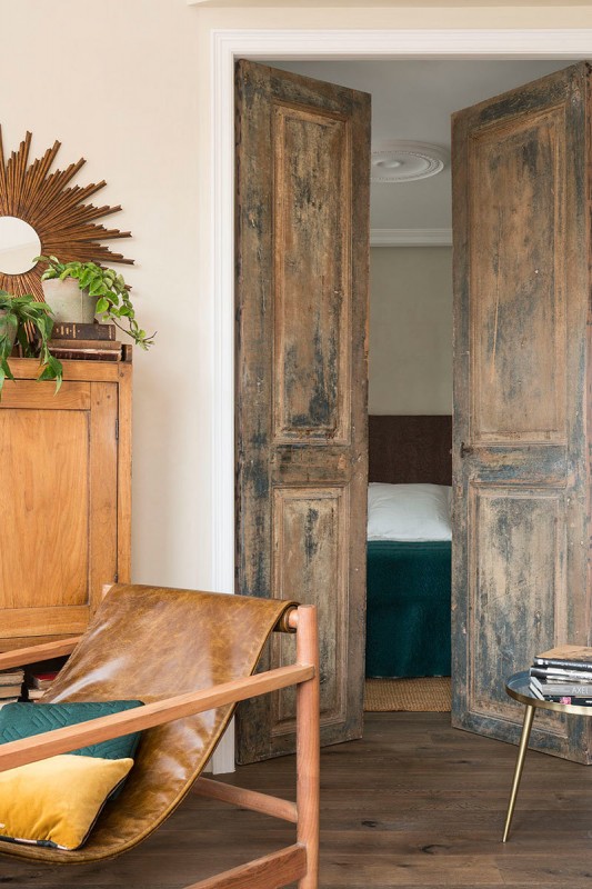 Квартира с витражами и видовой террасой в Барселоне Квартира с витражами и видовой террасой в Барселоне