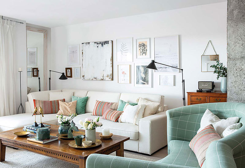 Уютная классика с бирюзовыми акцентами в мадридской квартире