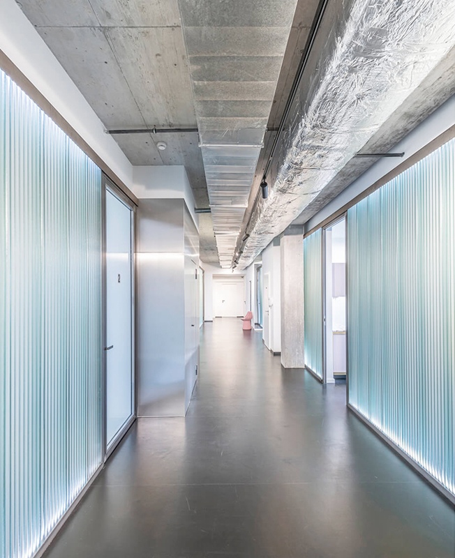 Стоматологическая клиника в Берлине по проекту Studio Karhard