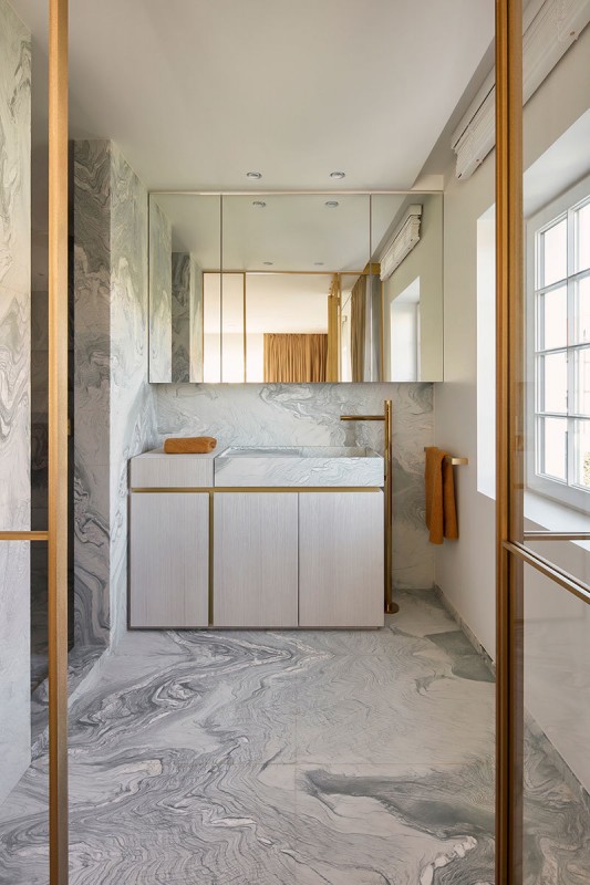 Теплый и вдохновляющий современный интерьер дома в Бельгии