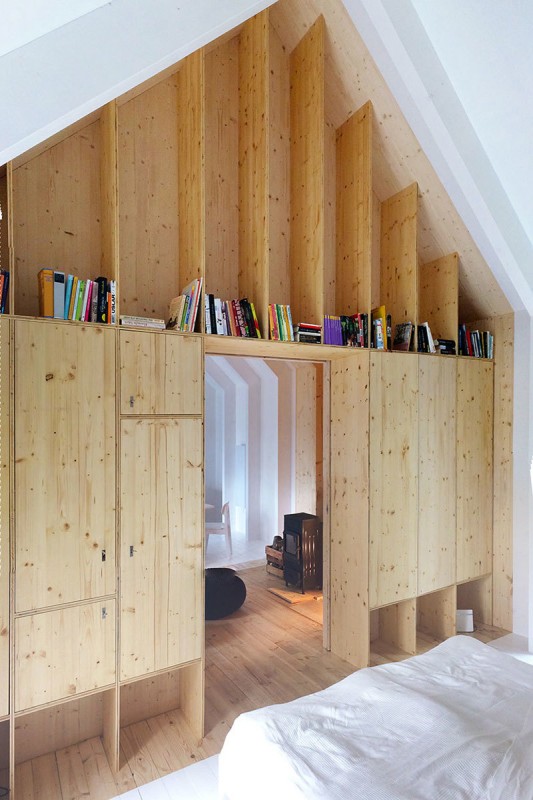 Этот небольшой домик у озера затерялся в лесах Финляндии