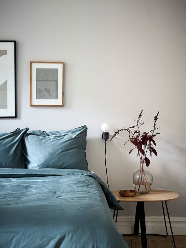 Нежный скандинавский интерьер с кирпичной стеной