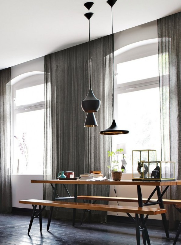 Квартира  с большим количеством темных оттенков