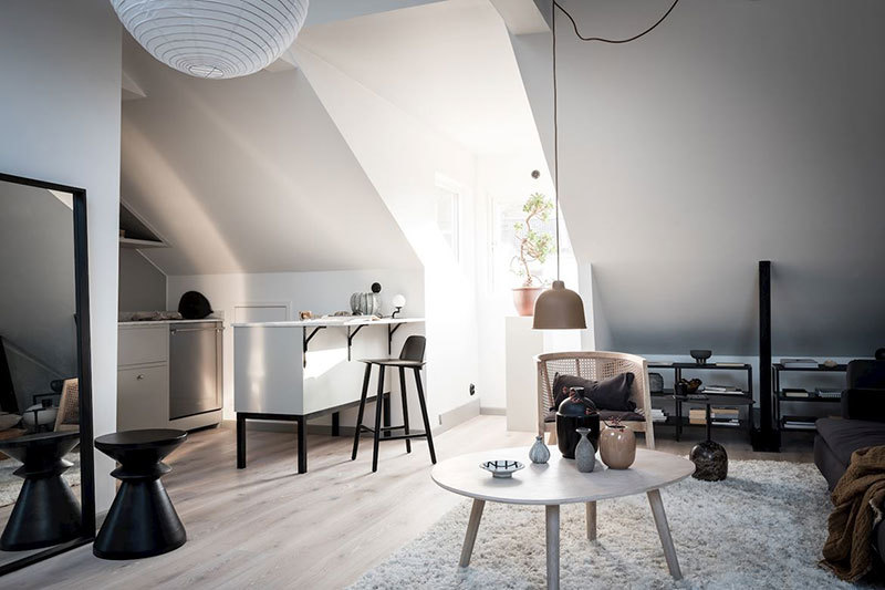 Стильная мансардная квартира-студия в Гетеборге (35 кв. м)
