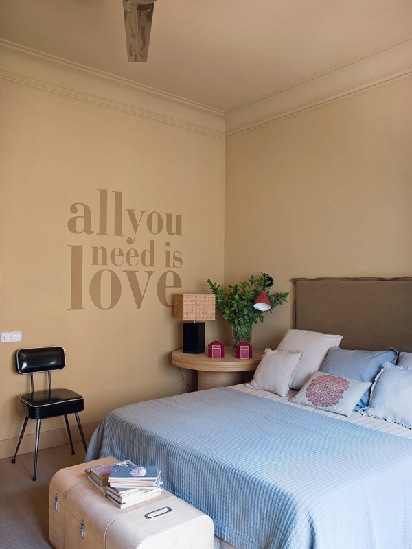 Квартира дизайнера в смелой цветовой гамме в Барселоне Квартира дизайнера в смелой цветовой гамме в Барселоне