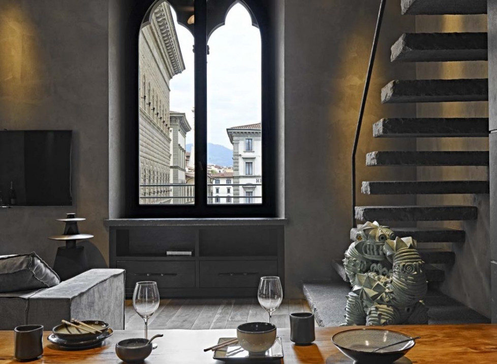 Стильные двухуровневые апартаменты во Флоренции от Filippo Cei