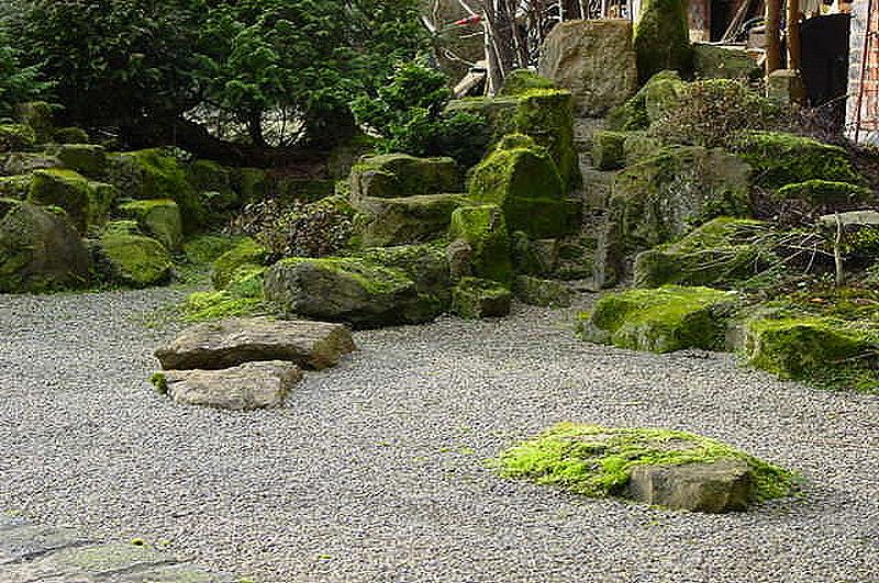 Zen garden. Японский сад камней или "сухой пейзаж"