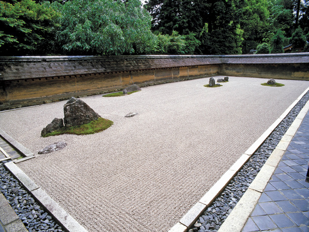 Zen garden. Японский сад камней или "сухой пейзаж"