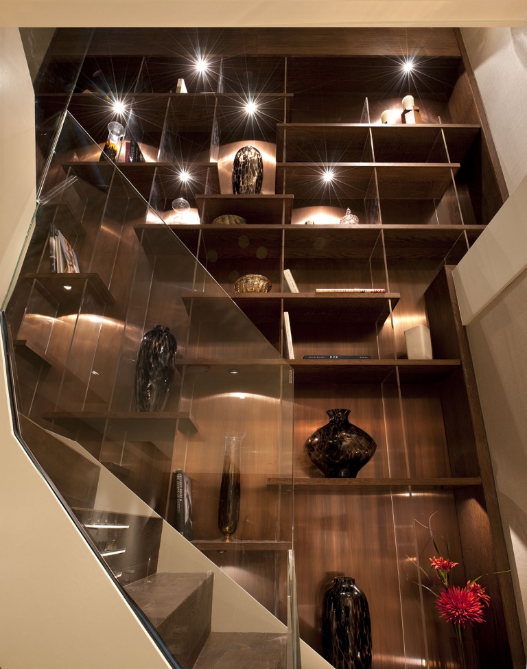 Роскошные двухэтажные апартаменты в Лондоне от Zephyr Interiors