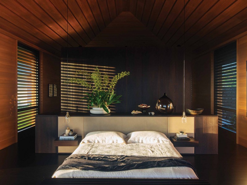 Стильный интерьер небольшой виллы