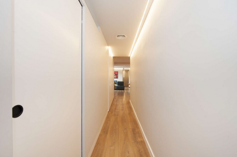 Комфортабельный дом для семьи с двумя детьми в Барселоне Комфортабельный дом для семьи с двумя детьми в Барселоне