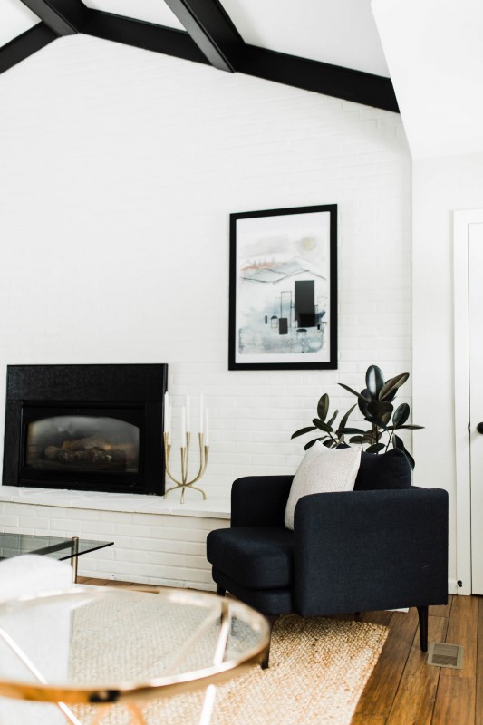 Контрастный интерьер ранчо в Миннеаполисе