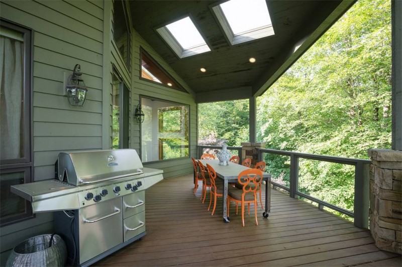 Особняк с красивым видом на горы в Северной Каролине Особняк с красивым видом на горы в Северной Каролине