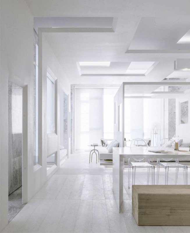 Белоснежный интерьер просторной студии