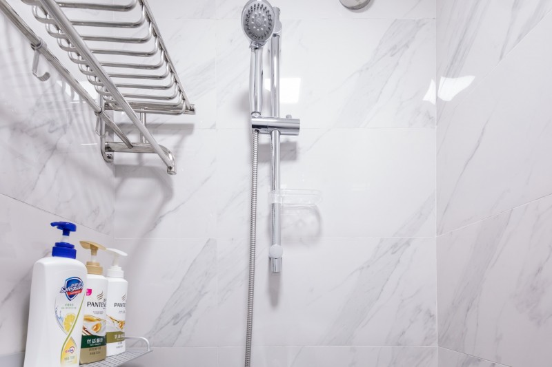 Интерьер в черно-белых тонах Интерьер в черно-белых тонах