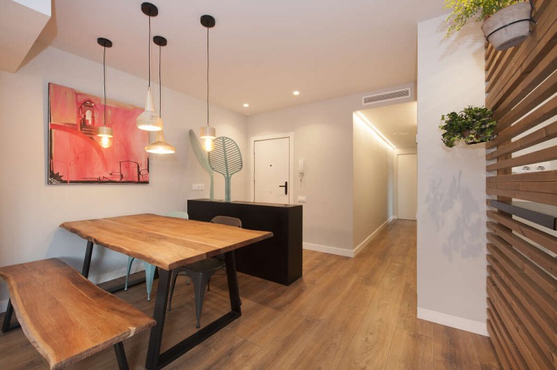 Комфортабельный дом для семьи с двумя детьми в Барселоне Комфортабельный дом для семьи с двумя детьми в Барселоне