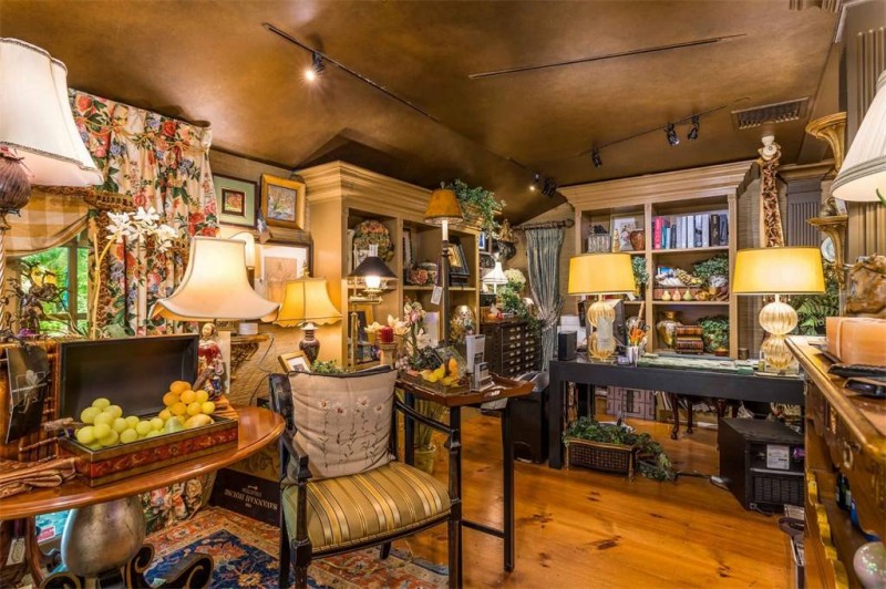 Поместье 1850 года постройки в Йорке, штат Мэн Поместье 1850 года постройки в Йорке, штат Мэн