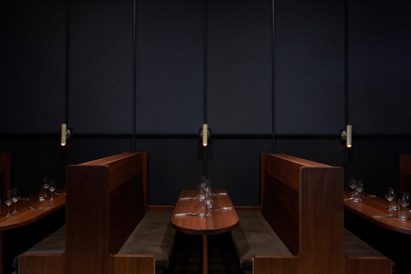 Элегантное сочетание старого и нового в интерьере ресторана Garden & Gun Club в Атланте Элегантное сочетание старого и нового в интерьере ресторана Garden & Gun Club в Атланте