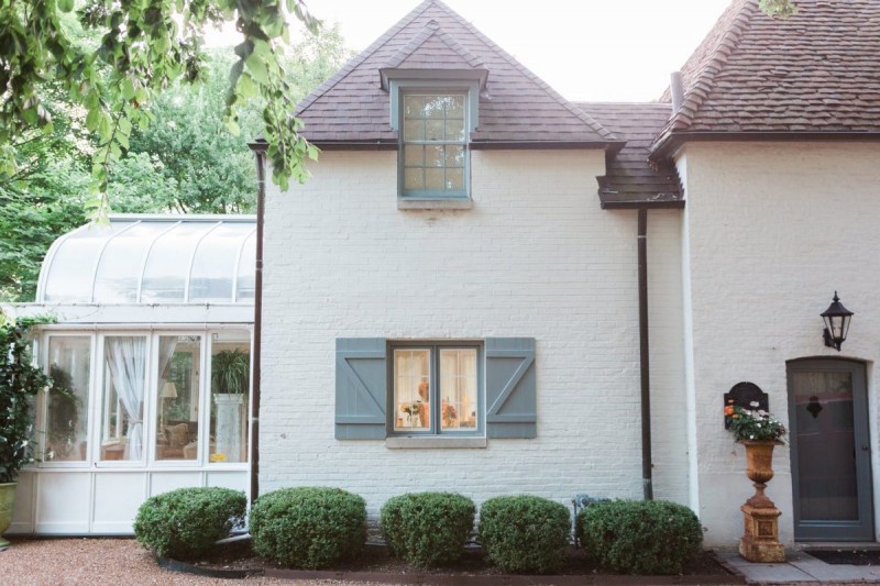 Французский загородный коттедж с потрясающим садом