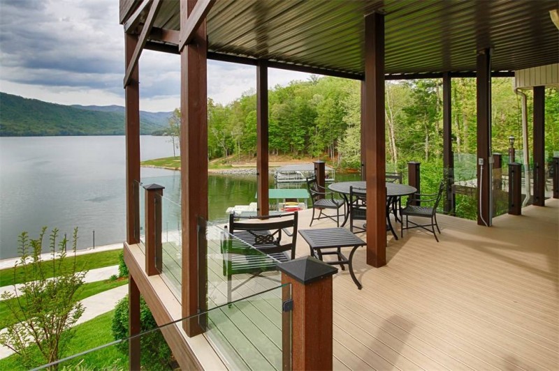 Особняк у озера в городе Батлер, Теннесси