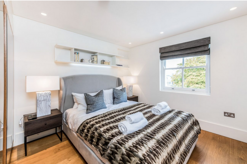 Интерьер уютного таунхауса