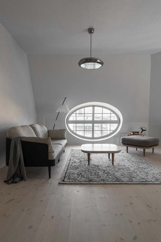 Квартира в мансарде многоквартирного дома 1911 года постройки в Кракове