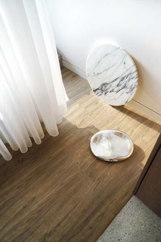 Минималистичная компактная квартира в Гонконге Минималистичная компактная квартира в Гонконге