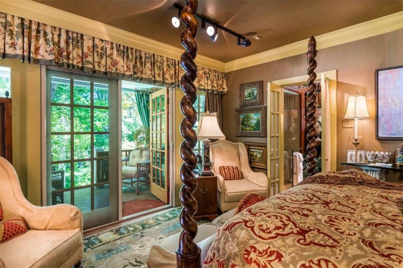 Поместье 1850 года постройки в Йорке, штат Мэн Поместье 1850 года постройки в Йорке, штат Мэн