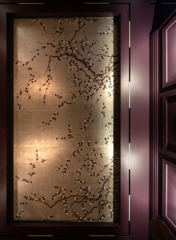 Выразительный и таинственный фиолетовый цвет в интерьере спальни Выразительный и таинственный фиолетовый цвет в интерьере спальни