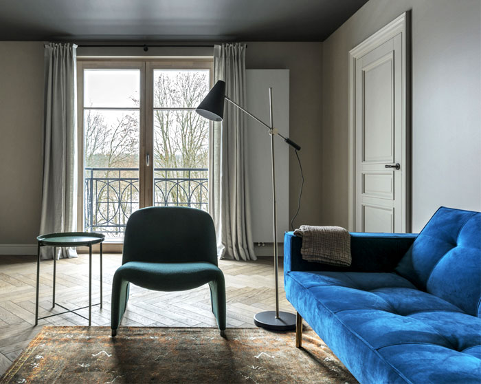 Элегантный баланс между современным и классическим стилями