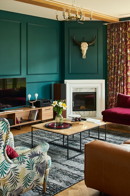 Красочное оформление просторного особняка