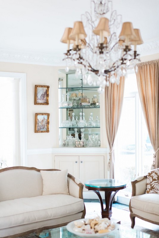 Французский загородный коттедж с потрясающим садом