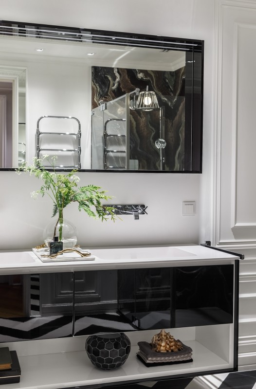 Яркий и необычный интерьер Яркий и необычный интерьер