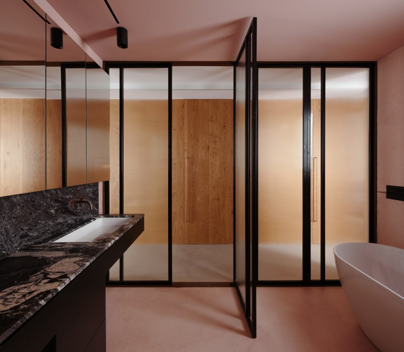 Просторная квартира площадью 110 м2 в Барселоне