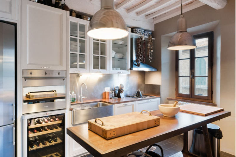 Старинное палаццо в Тоскане, Италия Старинное палаццо в Тоскане, Италия