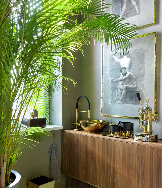 Экстравагантное оформление загородного дома