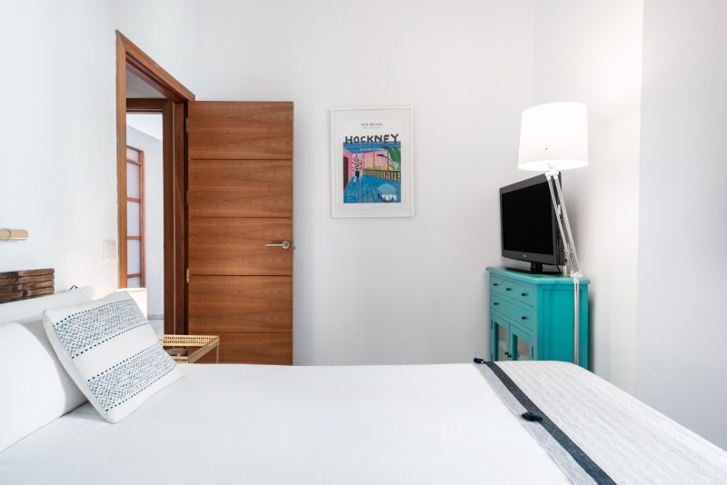 Светлые, изысканные апартаменты с террасой на крыше