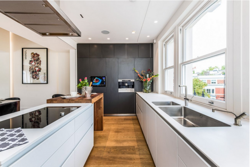 Интерьер уютного таунхауса