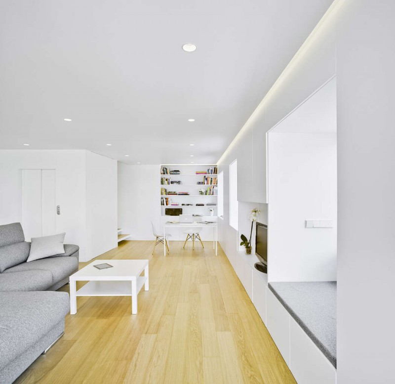 Светлые апартаменты для молодой семьи в Испании