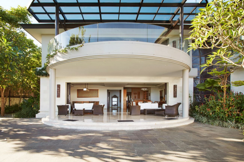 Вилла на популярном курорте Кута, Бали