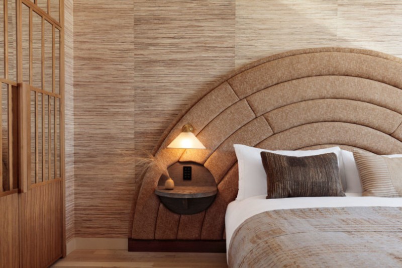 Внутри недавно открывшегося отеля Santa Monica Proper, Калифорния