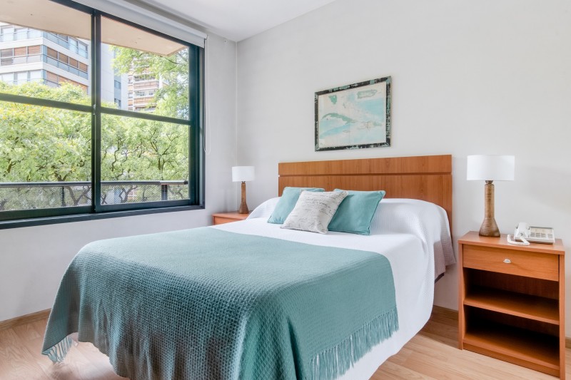 Интерьер комфортабельных апартаментов в Палермо