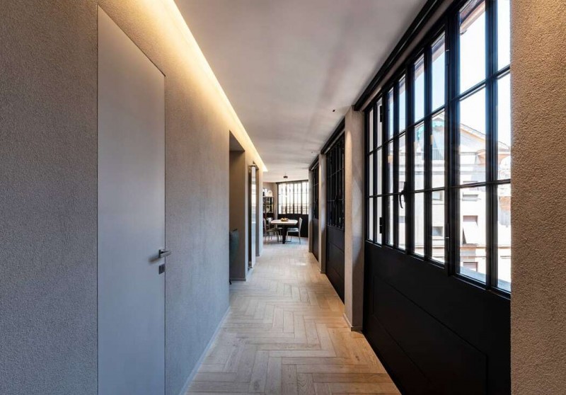 Мансардная квартира, расположенная в Риме