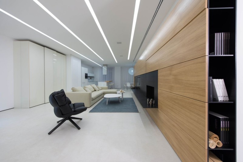 Минималистичный дизайн интерьера с акцентом на модульность и функциональность