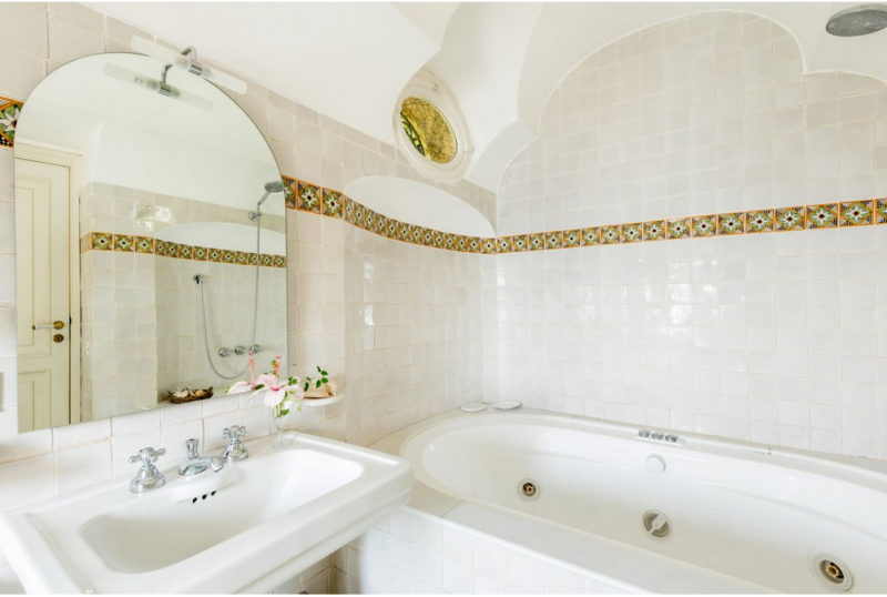 Прибрежная вилла XVII века в Позитано, Италия Прибрежная вилла XVII века в Позитано, Италия