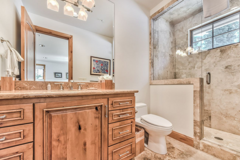 Сводчатое современное шале в штате Юта Сводчатое современное шале в штате Юта