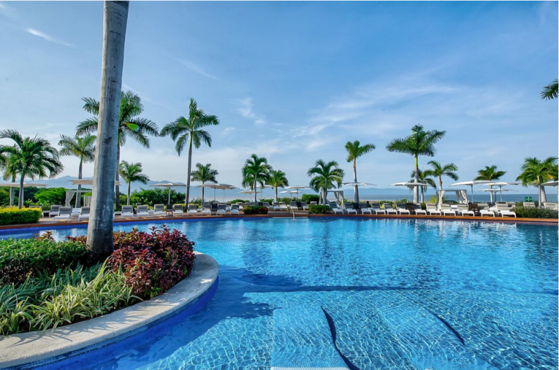 Номер "Люкс" в отеле Vidanta Nuevo Vallarta 5* в Мексике Номер "Люкс" в отеле Vidanta Nuevo Vallarta 5* в Мексике