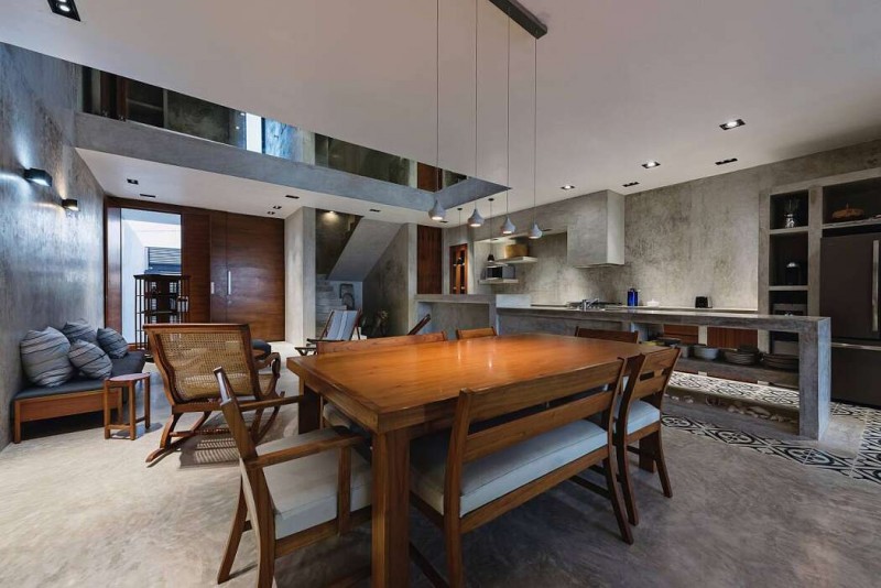 Бетонный пляжный дом на побережье Юкатана в Мексике Бетонный пляжный дом на побережье Юкатана в Мексике