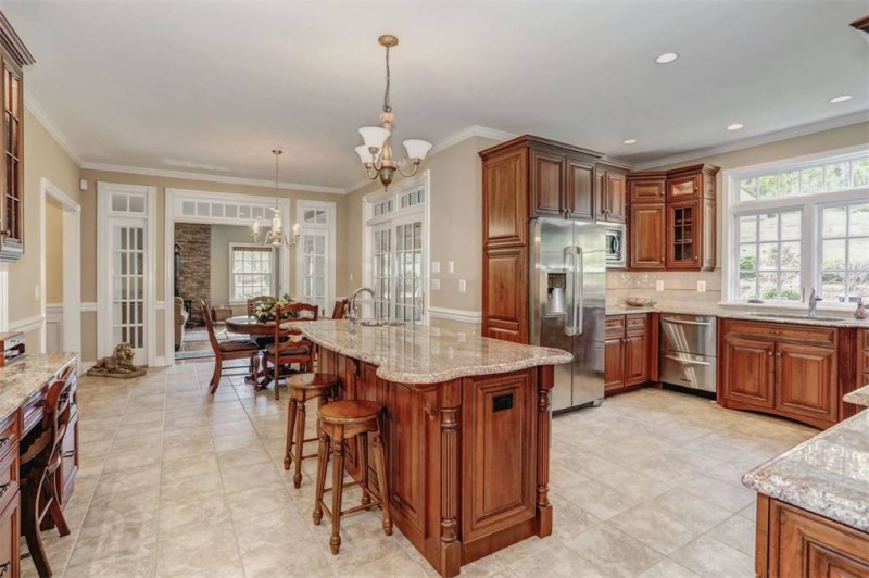 Хорошо обустроенный особняк в Перселлвилле, Вирджиния